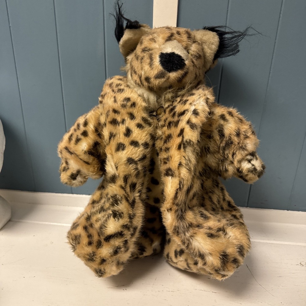 Vintage Lynx Plush 1986 North American Bear Co.  18"  Fabulous Fakes W Coat Rare